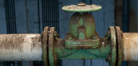 How To Ensure H2S Safety On Offshore Oil Rigs
